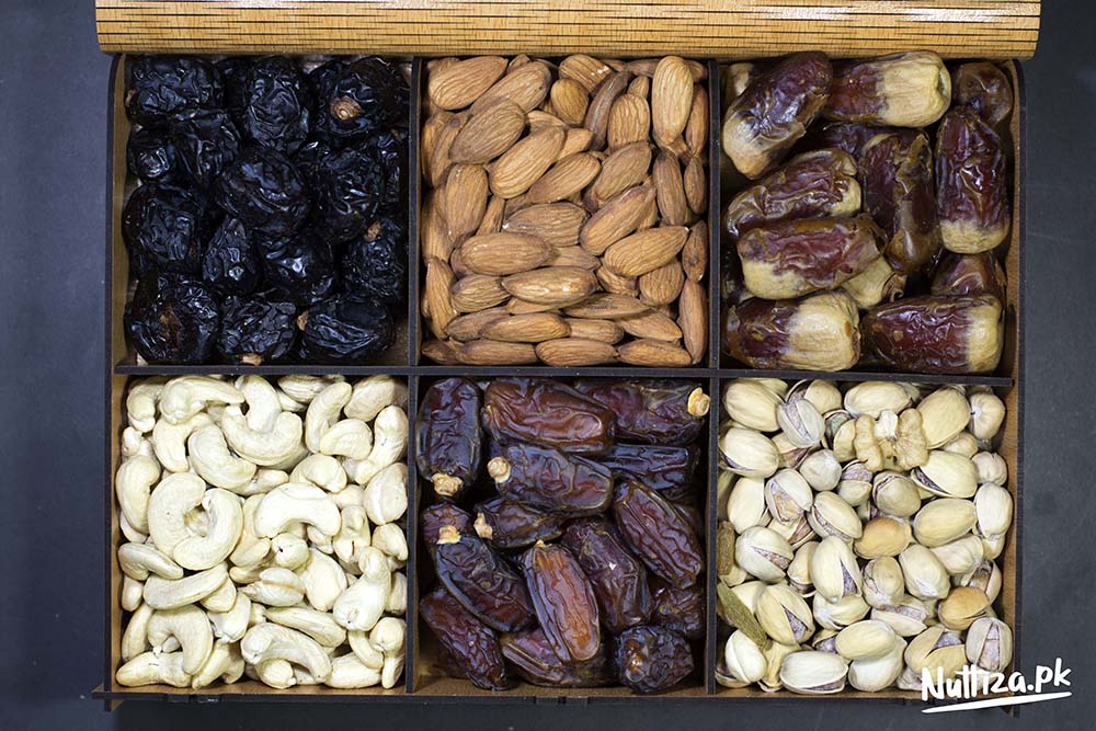 Dryfruits/Dates Gift Tray (6 Portion)